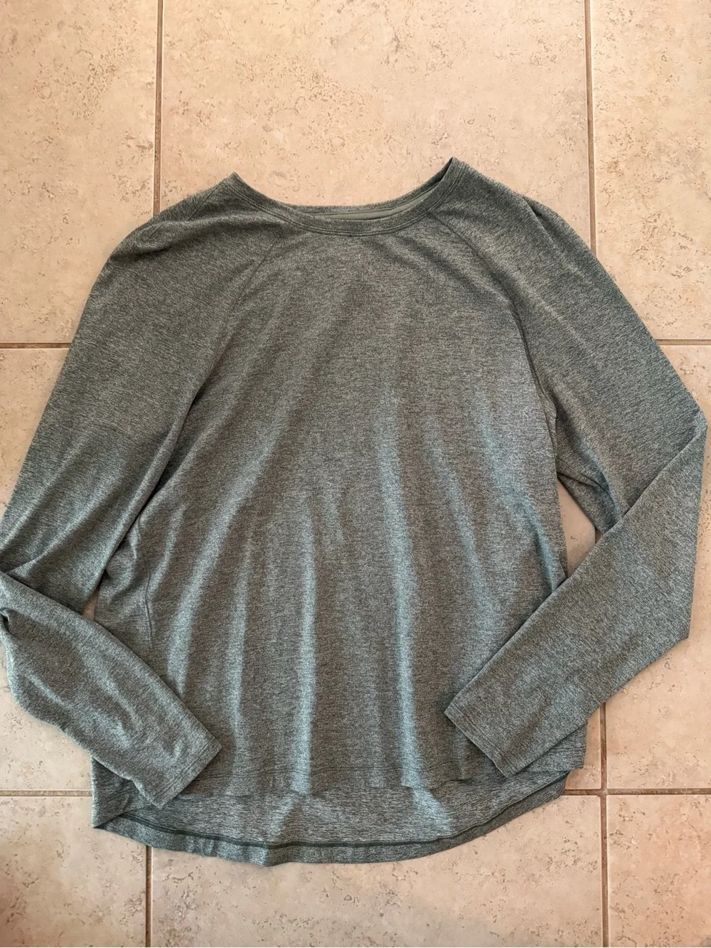 Lululemon Shirt Womens Large long sleeve training shirt Heathered
